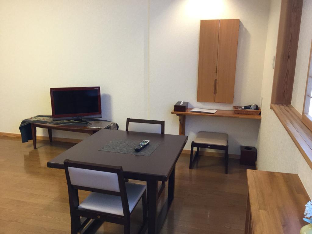 Suzukiya Ryokan Shiroishi  Quarto foto