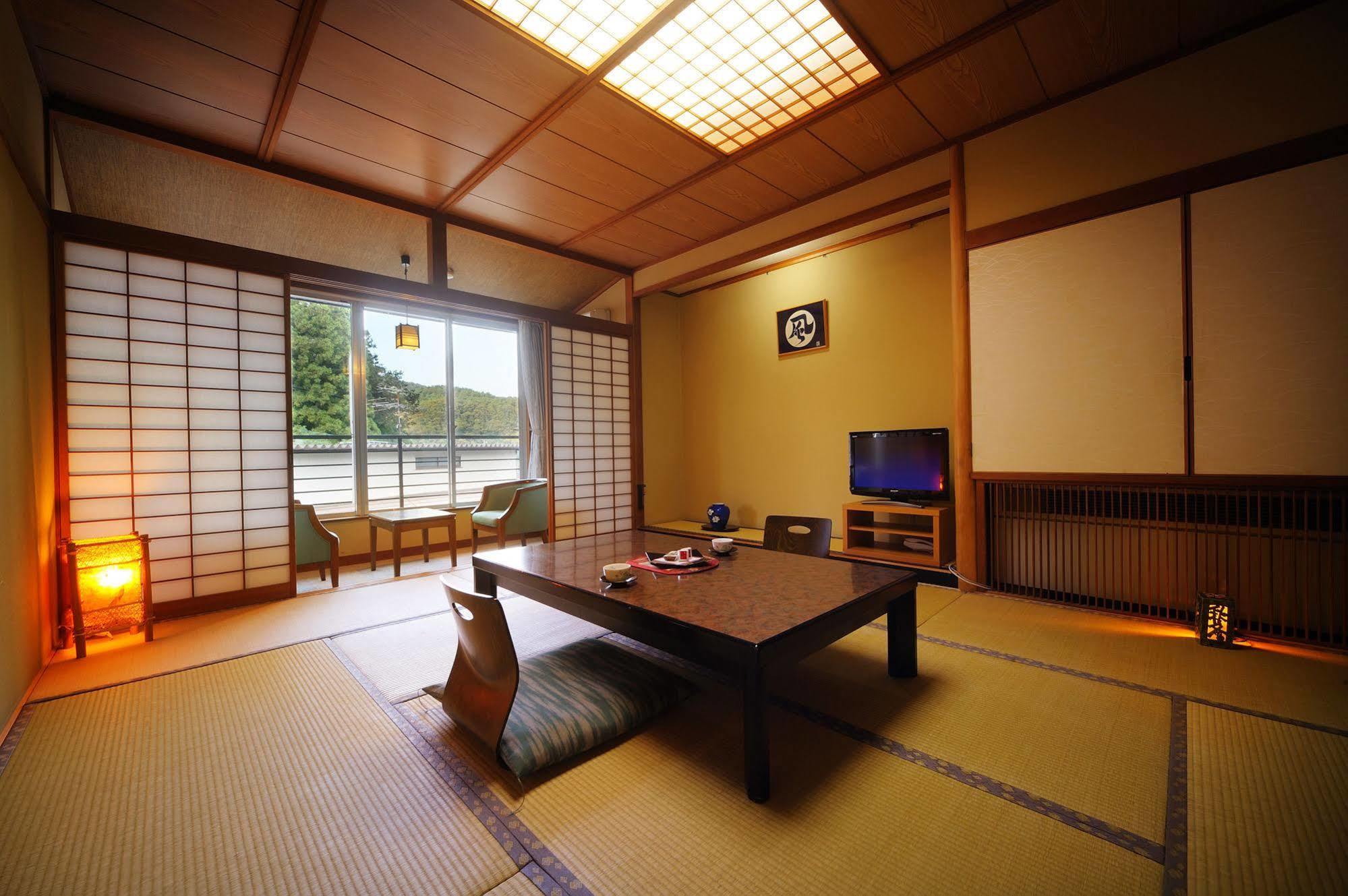 Suzukiya Ryokan Shiroishi  Exterior foto