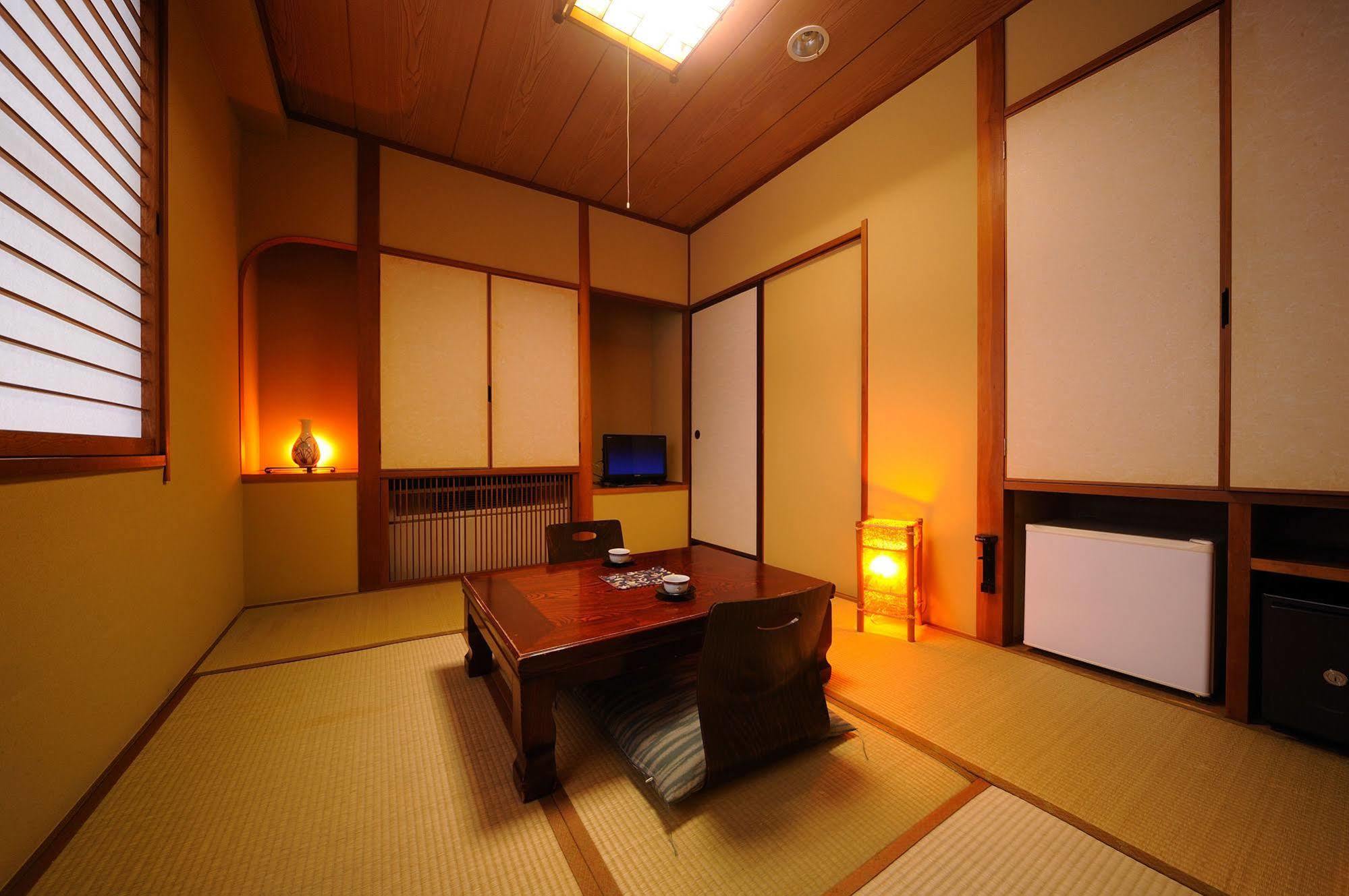 Suzukiya Ryokan Shiroishi  Exterior foto